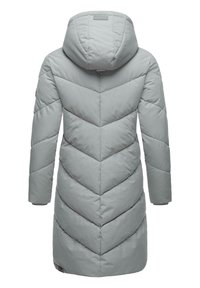 Ljusgrå vadderad jacka med huva, med ett chevronquiltat mönster, långa ärmar och mellanhög längd. Mjuk och slät textur.