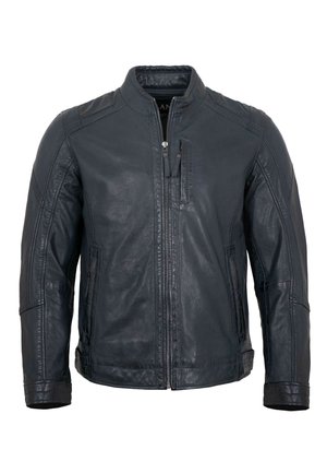 Schwarze Lederjacke mit Frontreißverschluss, Reißverschlusstasche auf der Brust, Stehkragen und abgesteppten Paneelen an Schultern und Ärmeln.