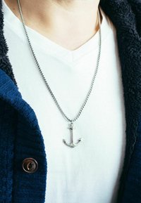 Thumbnail Image 2