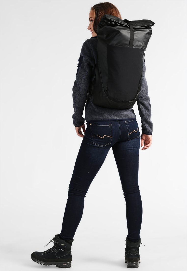 north face peckham backpack