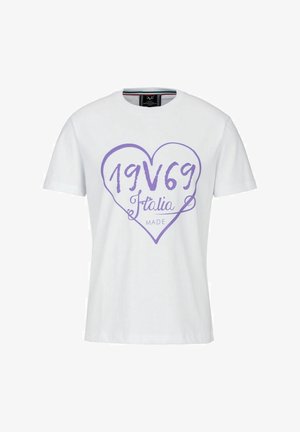 Biała koszulka z krótkim rękawem z fioletowym konturem serca i tekstem "19V69 Italia Made" na przodzie.