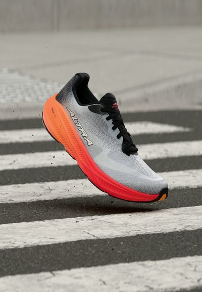 Altra EXPERIENCE FLOW 3