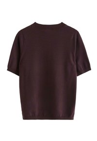 Korte mouwen, crew-neck top in een diepe paarse kleur, gemaakt van een zachte, gladde stof met een geribde halslijn en onderrand.