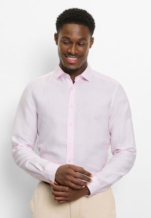 GARMENT WASHED BODY FIT BUSINESS KENT - Businesshemd - rosé