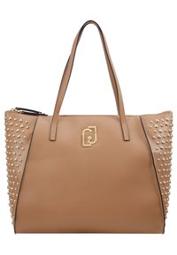 Torebka typu tote w kolorze brązowym z złotymi ćwiekami z jednej strony, czarnymi wykończeniami oraz ozdobnym logo. Posiada podwójne uchwyty i zamek błyskawiczny.