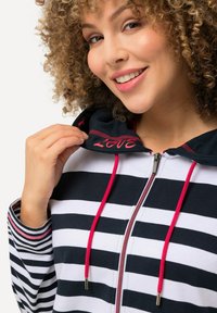 Ulla Popken Sweater met rits - marine