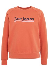 Oranžová mikina s žebrovanými manžetami a lemem, s námořnickou modrou a růžovou logem "Lee Jeans" přes přední část v zaobleném písmu.