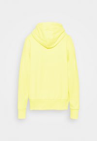 Fleece trui in felgeel, gemaakt van zacht stof. Voorzien van een capuchon met trekkoord, wijde mouwen en elastische manchetten en zoom.