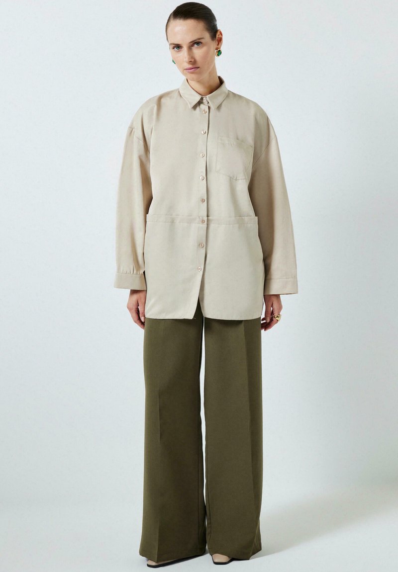 Touché Privé Overhemdblouse tan