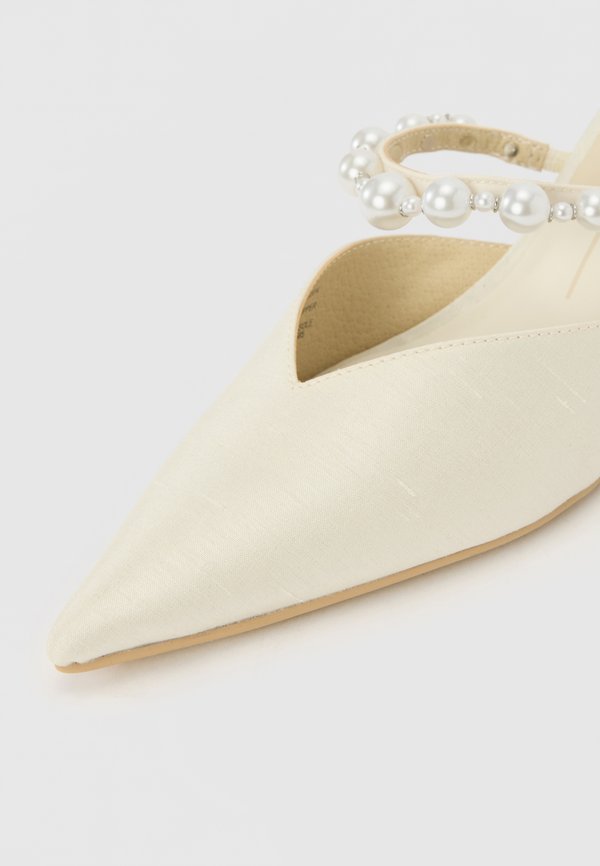 KANIKA PEARL - Classic heels - vanilla4