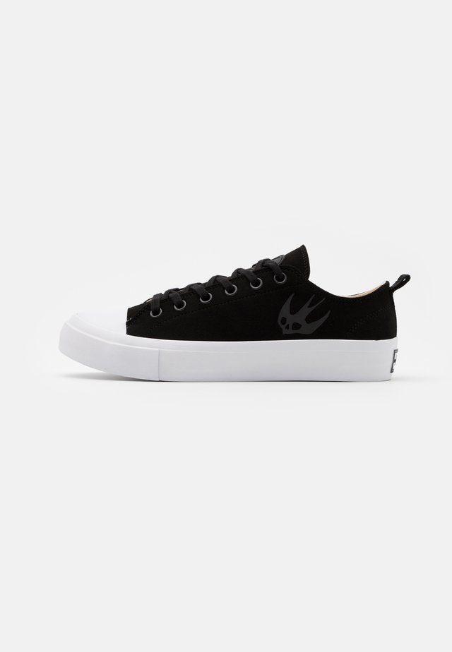 ORBYT MID - Zapatillas - black