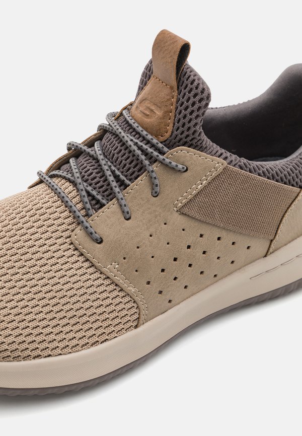 DELSON - Casual lace-ups - taupe3