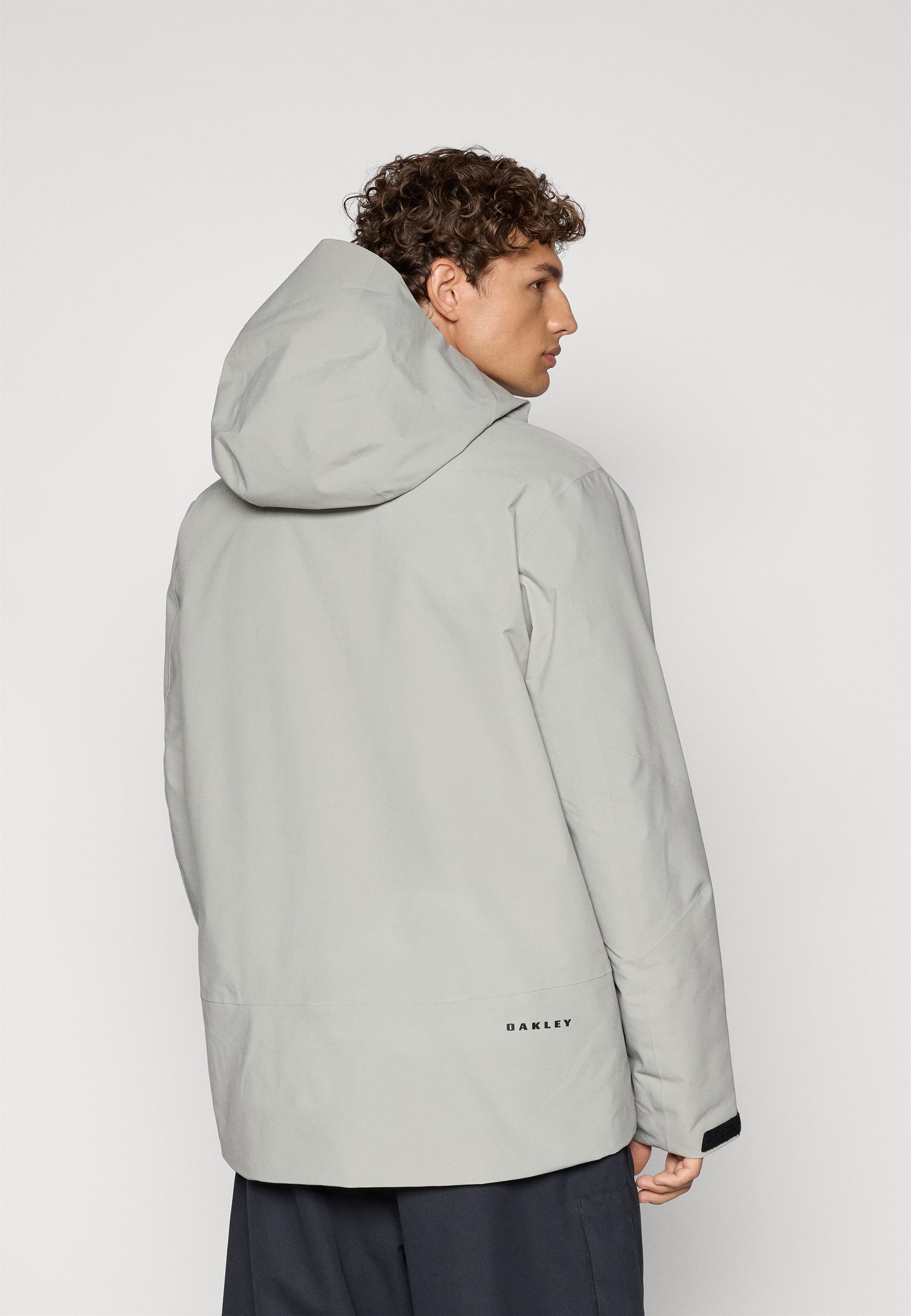 Oakley CANOPY INSULATED JACKET - Skijacke - cement/hellgrau
