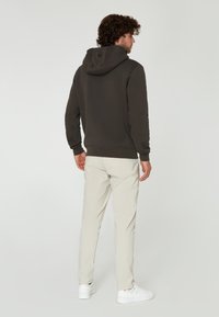 Sail Racing LOGO HOOD BOWMAN - Mikina na zip - asphalt