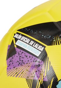 Puma LALIGA FIFA QUALITY - Balón de fútbol - pelé yellow multicolor