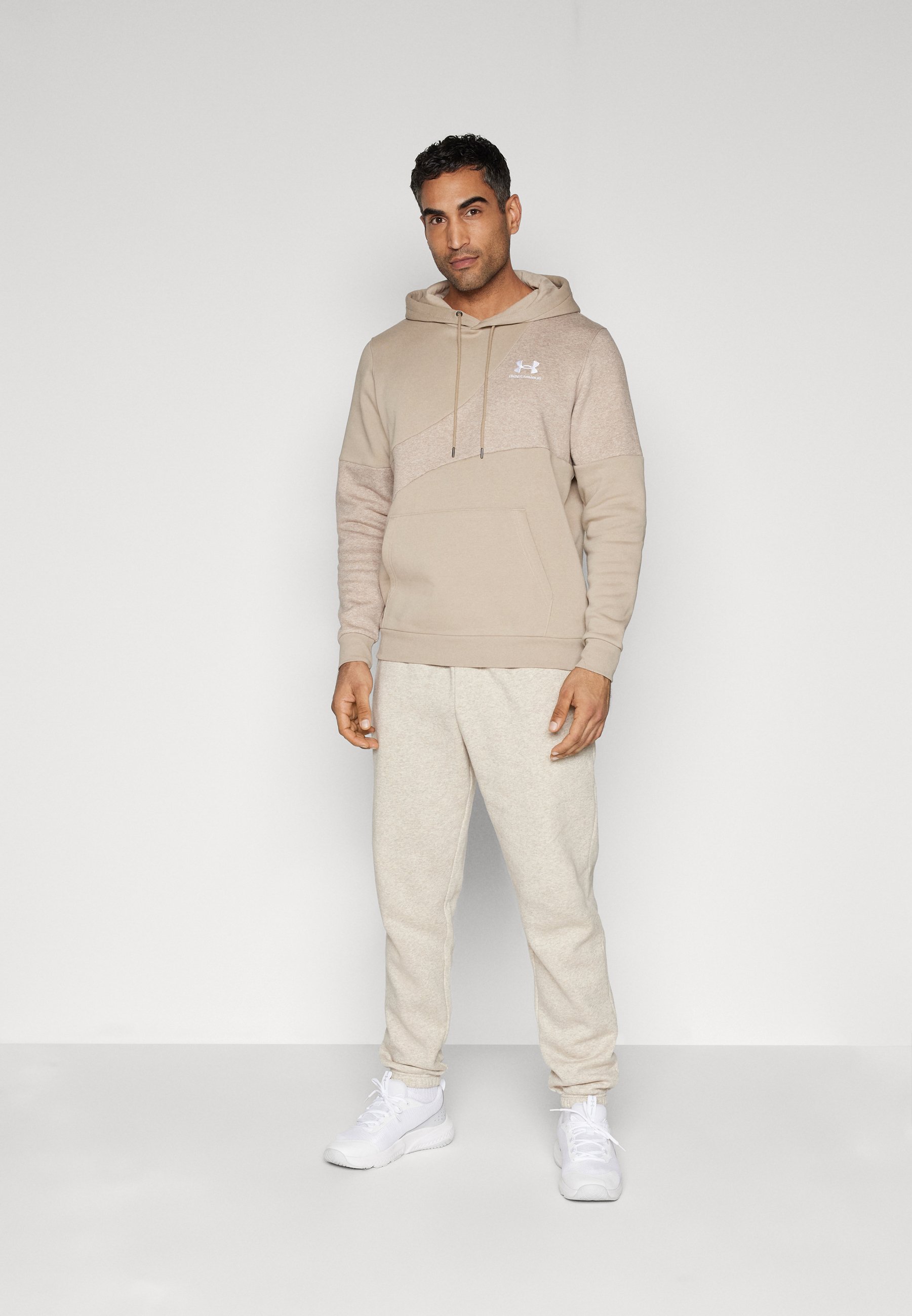 Under Armour ICON FLEECE - Tracksuit bottoms - timberwolf taupe