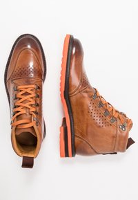 Melvin & Hamilton Botines con cordones - tan