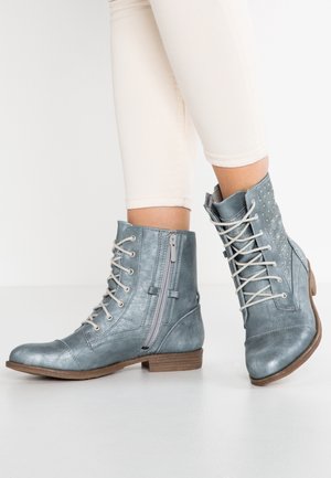 Bottines à lacets - light blue