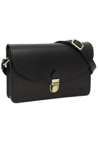 Must mustrakk nahk crossbody-kott, millel on klappkinnitus, kuldse tooni riistvara, reguleeritav rihm ja siledast materjalist pinnakate. Suuruselt umbes keskmine.