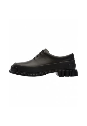 Derbies - black