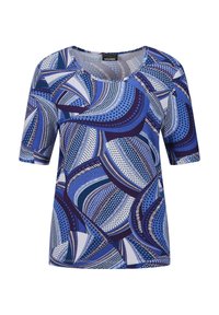 Korte mouwen top met een draaiend blauw en wit patroon met verschillende texturen. Rechte halslijn en een ontspannen pasvorm.