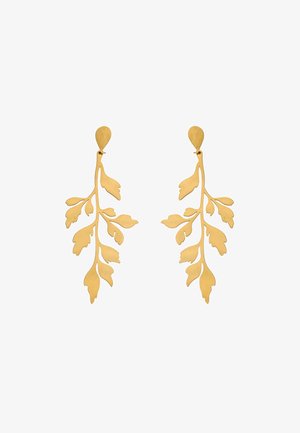 Øreringe i guldfarvet metal med bladformede vedhæng, der hænger fra dråbeformede ørestikker.