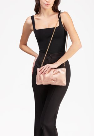 Miriade, RAMONA - Pochette - cipria
