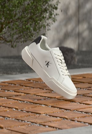 CHUNKY CUPSOLE LACEUP - Športni copati - white/black/white