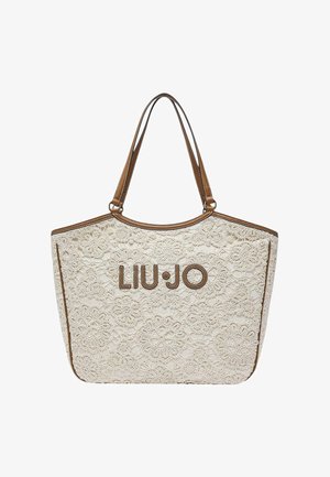 Bolso tote blanco con patrón de encaje, ribete y asas de cuero marrón, con el logo "LIU·JO" centrado en el frente.