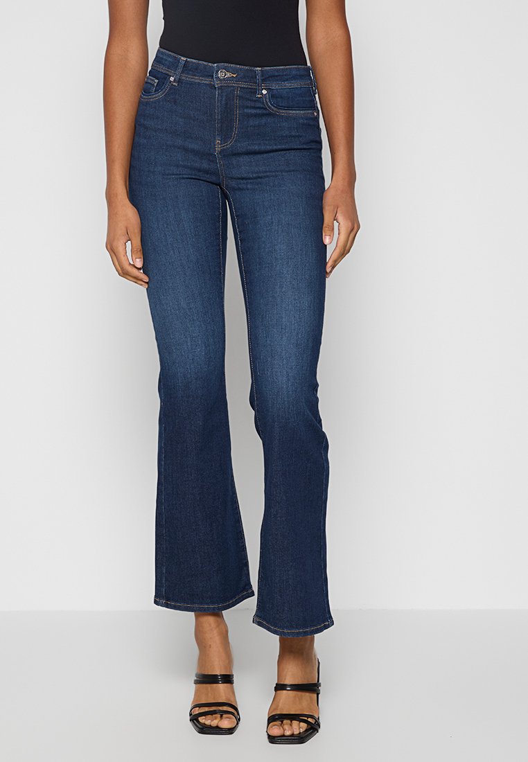 Flared Jeans