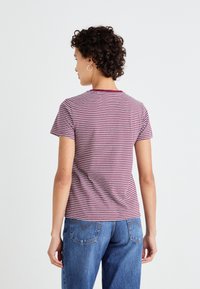 Levi's® THE PERFECT TEE - Lihtne T-särk - collegiate burgundy