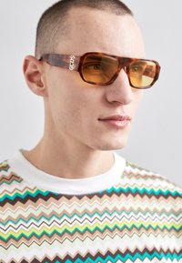 UNISEX - Solbriller - blonde havana