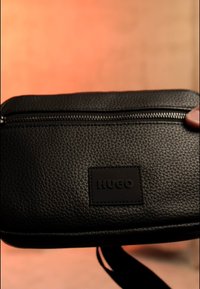 HUGO ETHON - Geantă crossbody - black