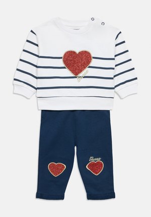 BABY ACTIVE PANTS SET - Trenirka - pure white