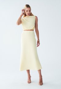 BWLDR ALISA TOP - Blůza - pastel yellow