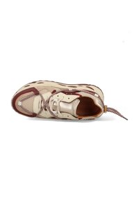 Cream and maroon sneaker with mesh sections, a round toe, thick sole, and braided laces. Metallic accents add detail to the design.