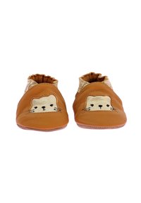 Chaussures en cuir pour tout-petits en marron avec des accents dorés, présentant un design de visage de chat brodé à l'avant et des ouvertures élastiquées pour un confort optimal.