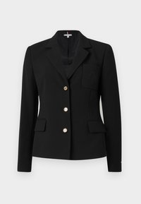 Blazer noir à la coupe ajustée, avec des revers crantés, quatre boutons dorés et une poche poitrine arborant un logo embossé. Texture de tissu lisse.