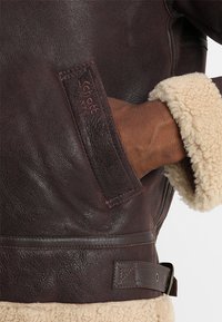 Schott Jachetă piele - cordovan