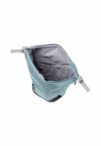 Borsa in tessuto blu chiaro con superficie texture, interno grigio e cerniera superiore. Include una tasca interna e dettagli in grigio sulla tracolla.