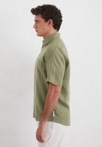 Thumbnail Image 5