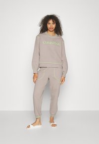 Calvin Klein Underwear SWEATSHIRT FUTURE SHIFT LW - Sweatshirt - beige