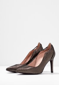 Tamaris Heart & Sole Zapatos altos - bronze