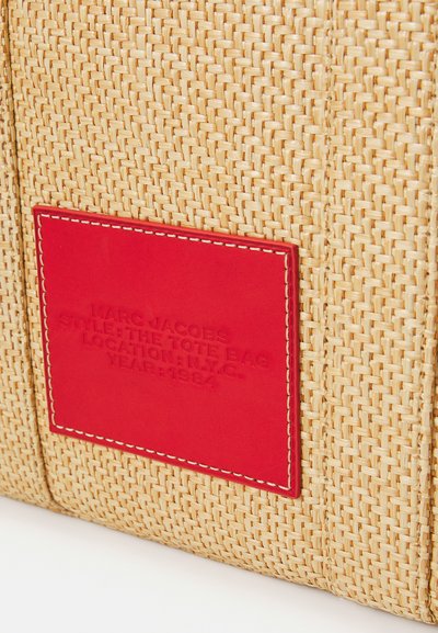 MARC JACOBS THE MEDIUM TOTE - Käekott - natural