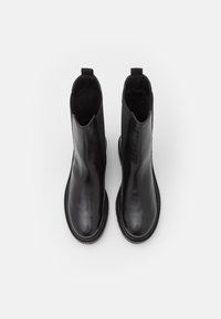 s.Oliver Stiefelette - black