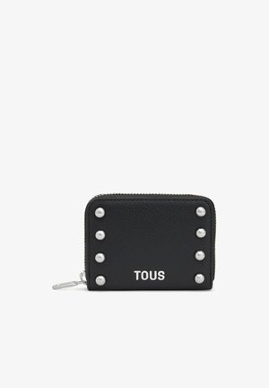 Tous, - Portfel