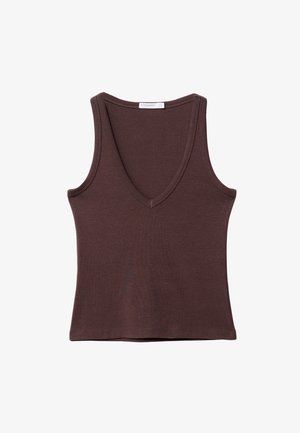 Ruskea hihaton toppi, joka on valmistettu pehmeästä kankaasta; siinä on syvä V-pääntie ja slim fit -leikkaus, sekä siistit saumat reunoilla.