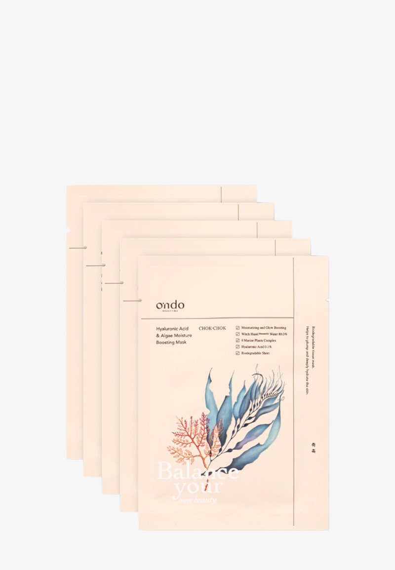 Fem neutrala ansiktsmaskpaket i färger som går i jordtoner har en botanisk illustration och text om ingredienser som hyaluronsyra och alger.