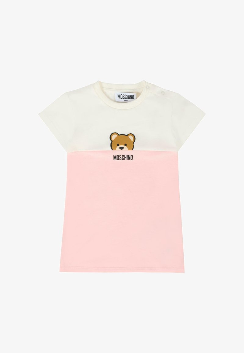 T-shirt a maniche corte in cotone bianco e rosa, con una grafica di un orso sul petto e testo del logo sottostante. Chiusura a scatto sulla spalla.