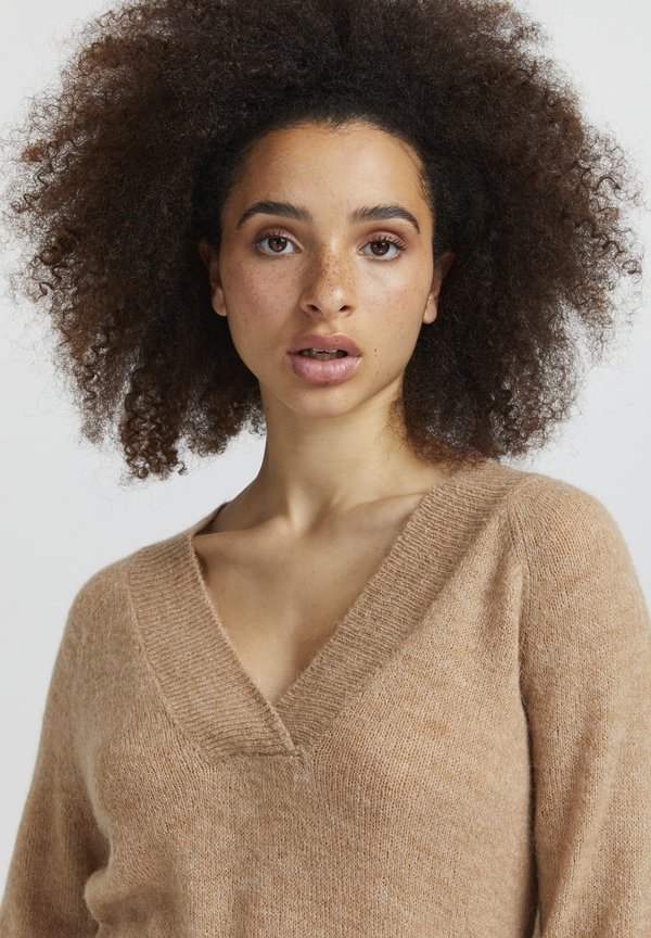 IHKamara - Jumper - mottled beige2